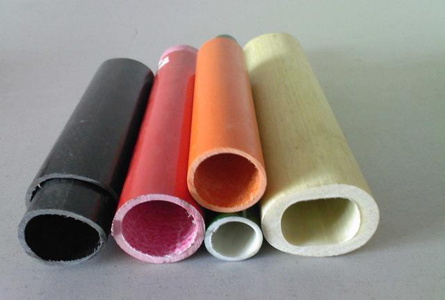 摩托车头盔选购指南 从盔型、材质到安全等级，守护每一次出行